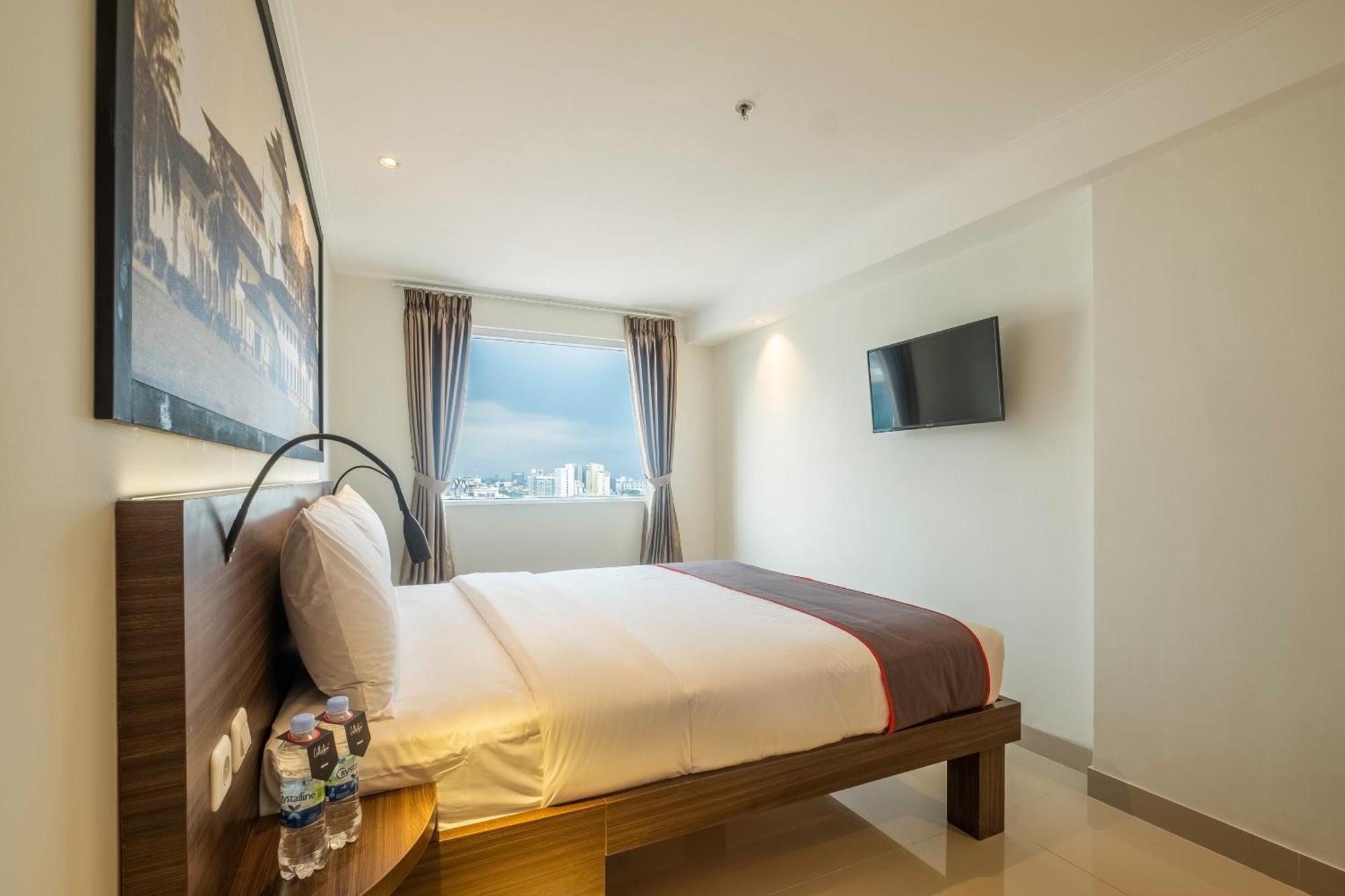 Super Oyo Collection O Hotel Pasar Baru Heritage Bandung Exterior foto